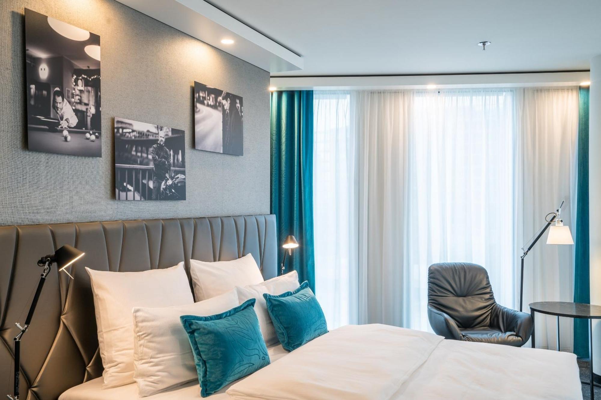 Motel One Berlin-Upper West Exterior photo