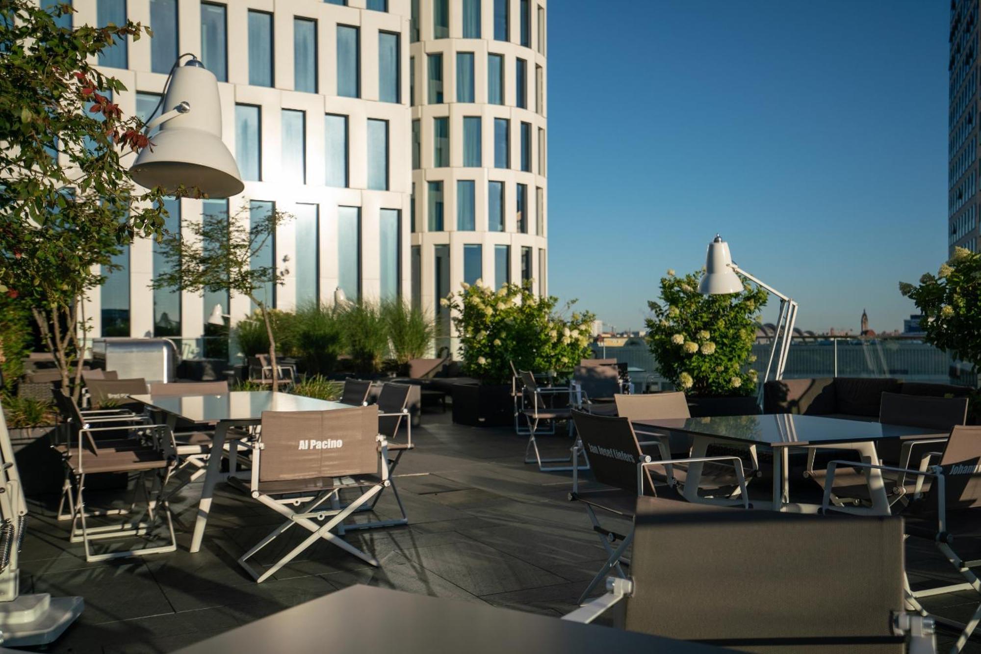 Motel One Berlin-Upper West Exterior photo